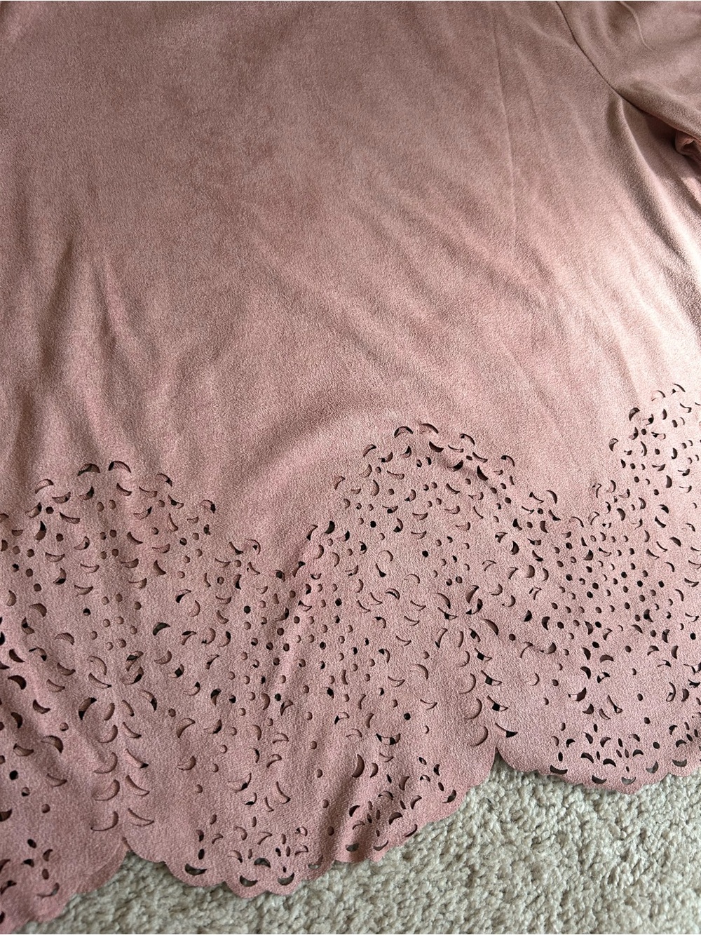 Laser-Cut Scalloped Hem Dusty Rose Top
